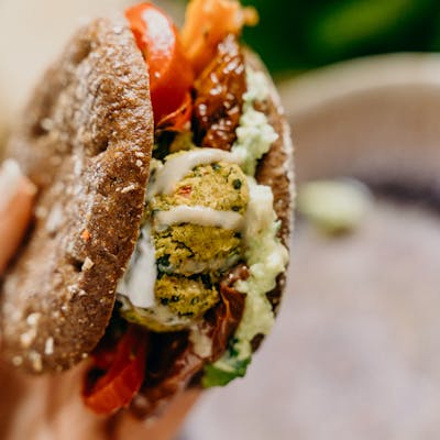 Delicious vegan veggie burger with fresh ingredients, captured in Berlin.